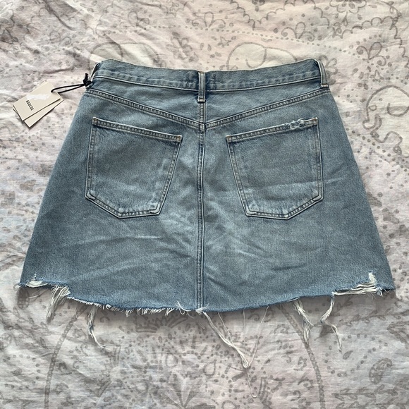 NWT AGOLDE Criss Cross Symbol Jean Denim Skirt Distressed Light Blue Wash Sz 31 - Picture 10 of 13